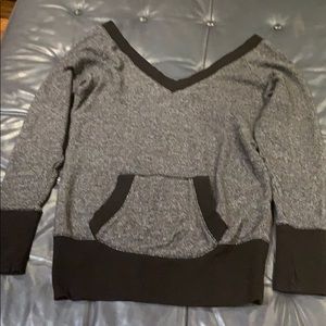 V neck after workout sweater